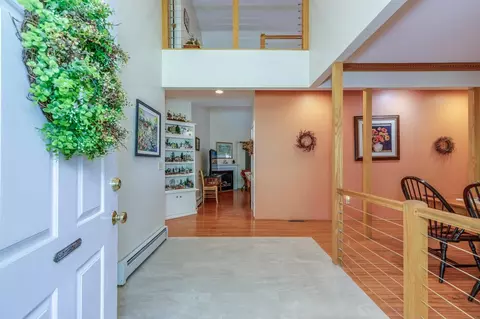 Entry Way - 14 Fieldstone Dr, Hooksett, NH 03106 photo 2 of 10