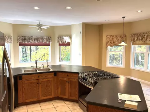 Kitchen - 14 Fieldstone Dr, Hooksett, NH 03106 photo 2 of 6