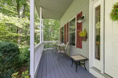 Exterior - 14 Fieldstone Dr, Hooksett, NH 03106 photo 4 of 11