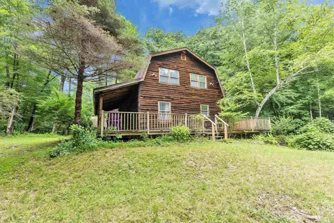 27 Sheehan Ln, Harrisville, NH 03450