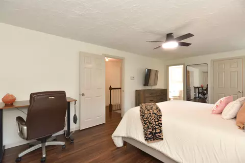 Bedroom - 49 Academy Ave, Atkinson, NH 03811 photo 3 of 5