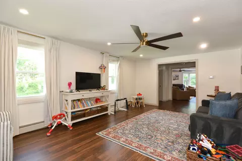 Living - 49 Academy Ave, Atkinson, NH 03811 photo 3 of 4
