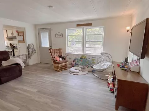 16 Sumac St, Exeter, NH 03833 photo 9