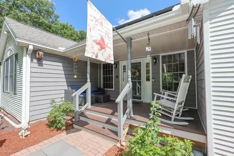 86 Annand Dr, Milford, NH 03055