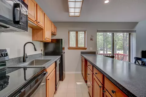 Kitchen - 6 River Run Dr # P, Bartlett, NH 03812 photo 2 of 4