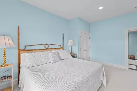 Bedroom - 32 Mountain View Rd, Jackson, NH 03846 photo 6 of 10