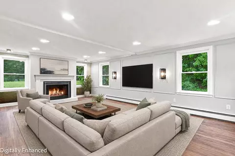 Living - 3 Aladdin Rd, Windham, NH 03087 photo 1 of 5