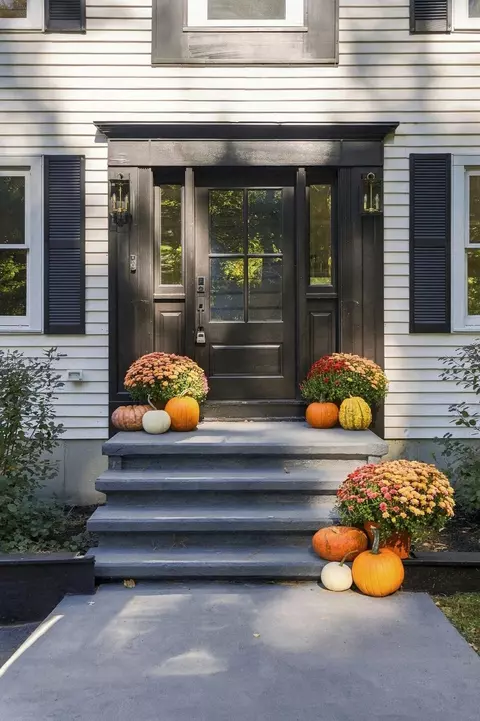 Exterior - 3 Aladdin Rd, Windham, NH 03087 photo 5 of 8