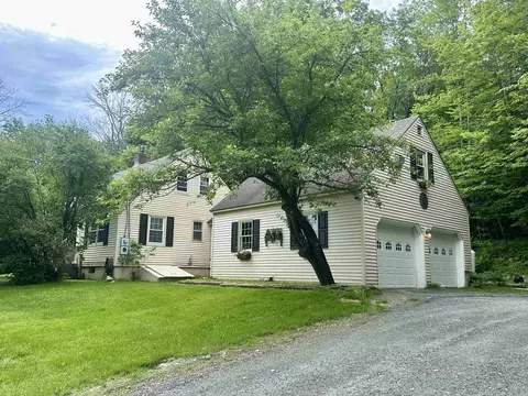 1261 King Hill Rd, New London, NH 03257
