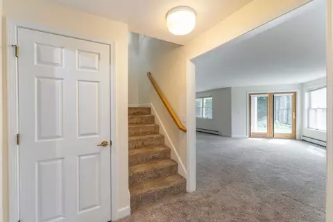 Entry Way - 33 Wintercroft Cir #5, Grantham, NH 03753 photo 5 of 5