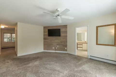 Bedroom - 33 Wintercroft Cir #5, Grantham, NH 03753 photo 3 of 5