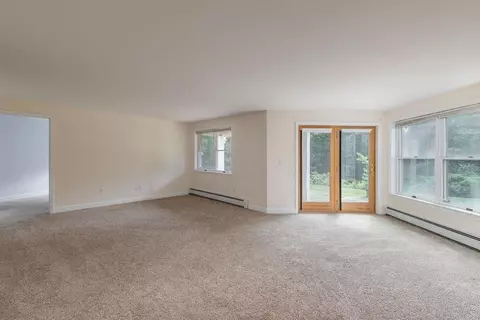 Living - 33 Wintercroft Cir #5, Grantham, NH 03753 photo 10 of 11