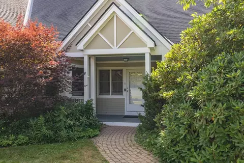 Other - 33 Wintercroft Cir #5, Grantham, NH 03753 photo 1 of 12