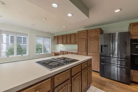 Kitchen - 33 Wintercroft Cir #5, Grantham, NH 03753 photo 2 of 6