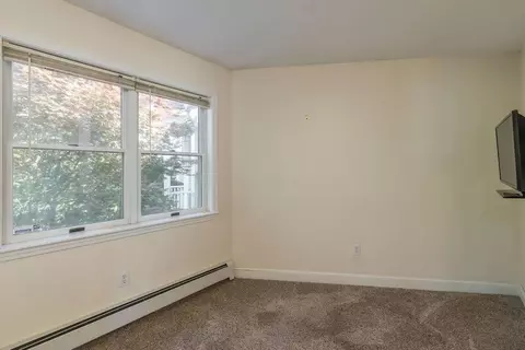Bedroom - 33 Wintercroft Cir #5, Grantham, NH 03753 photo 2 of 5