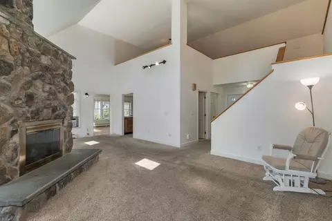 Living - 33 Wintercroft Cir #5, Grantham, NH 03753 photo 6 of 11
