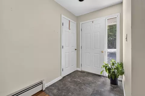Entry Way - 1465 Hooksett Rd #365, Hooksett, NH 03106 photo 1 of 2