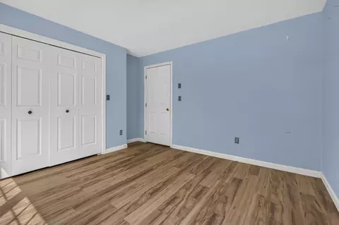 Bedroom - 1465 Hooksett Rd #365, Hooksett, NH 03106 photo 5 of 9