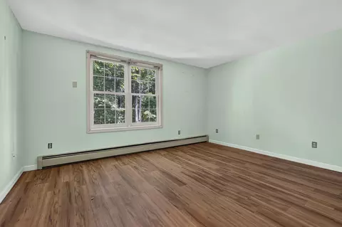 Bedroom - 1465 Hooksett Rd #365, Hooksett, NH 03106 photo 6 of 9