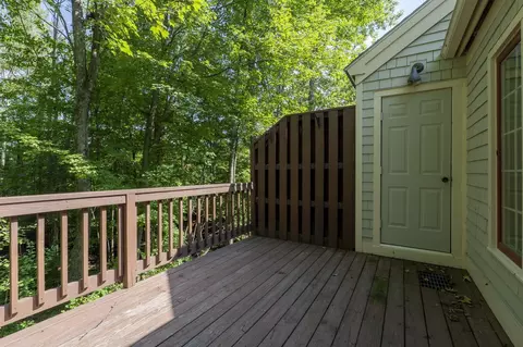 Exterior - 1465 Hooksett Rd #365, Hooksett, NH 03106 photo 5 of 6