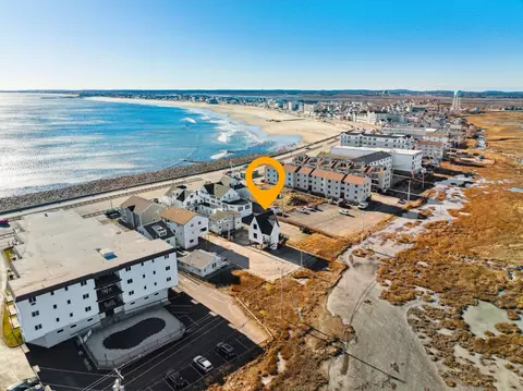 View/Area - 10 Anchor St, Hampton, NH 03842 photo 2 of 5
