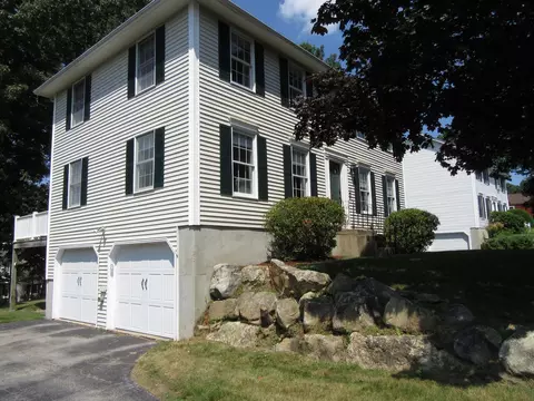 67 Chad Rd, Manchester, NH 03104