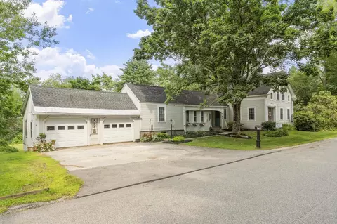 133 Holbrook Ave, Swanzey, NH 03446