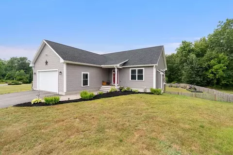 2 River Rd, Concord, NH 03303