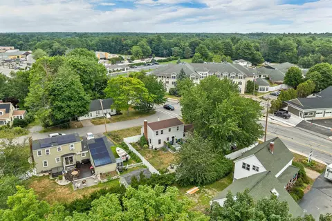View/Area - 2 Belmont Cir, Hampton, NH 03842 photo 1 of 8