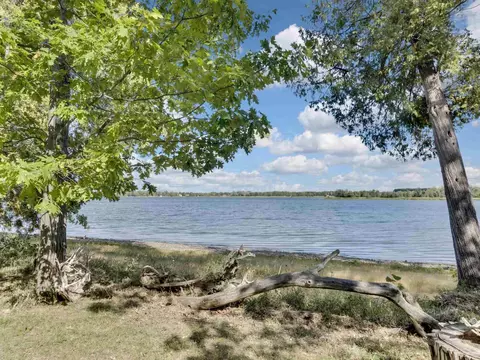 View/Area - 14 Macomber Pt, Alburgh, VT 05440 photo 3 of 5