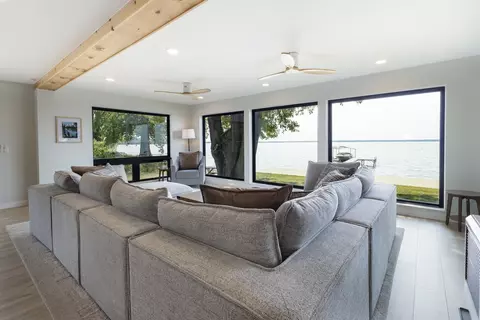 Living - 502 Duck Point Rd, Highgate, VT 05459 photo 6 of 6