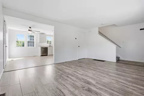 Living - 17 Juniper Rd #L, Derry, NH 03038 photo 2 of 3