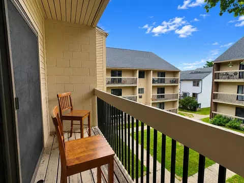 Exterior - 47 S Williams St #211, Burlington, VT 05401 photo 3 of 8