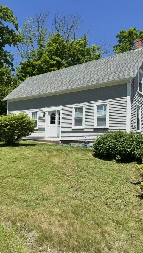 86 Bearcamp Hwy, Tamworth, NH 03883