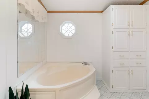 611 Meadowbend Rd, Williston, VT 05495 photo 29