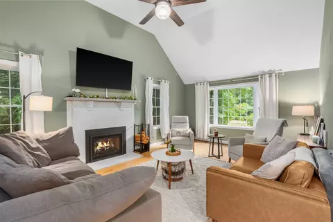 Living - 2 Chapman Way, Exeter, NH 03833 photo 2 of 4