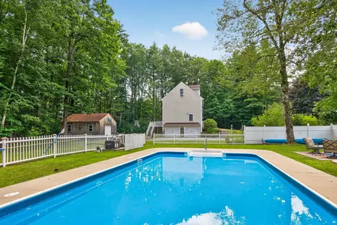 Exterior - 2 Chapman Way, Exeter, NH 03833 photo 4 of 12