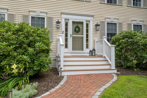 Exterior - 2 Chapman Way, Exeter, NH 03833 photo 2 of 12