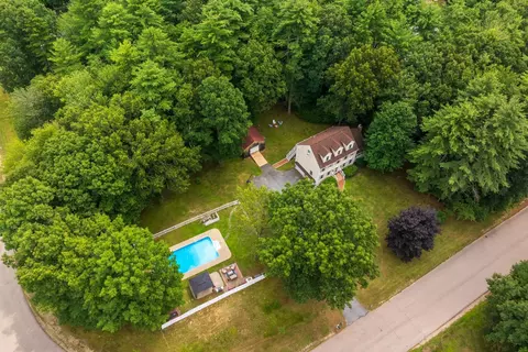 View/Area - 2 Chapman Way, Exeter, NH 03833 photo 1 of 2
