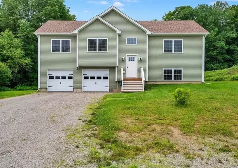 460 Outback Rd, Fairfax, VT 05454