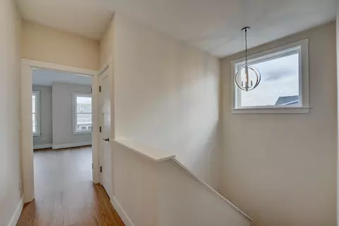 Entry Way - 5 Kasnet Dr, Rye, NH 03870 photo 3 of 3