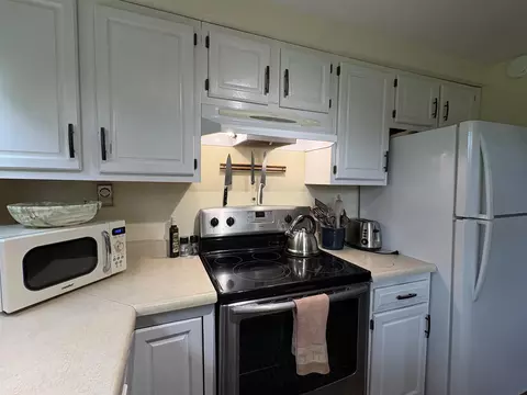 Kitchen - 164 W Shore Rd, Grand Isle, VT 05458 photo 2 of 5