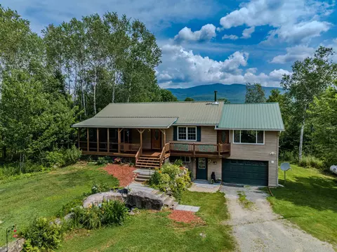 187 Whipple Rd, Jefferson, NH 03583