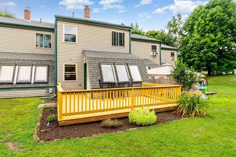 Exterior - 17 Hideaway Ln, Williston, VT 05495 photo 6 of 8