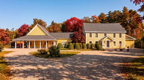 146 Calef Hwy, Barrington, NH 03825