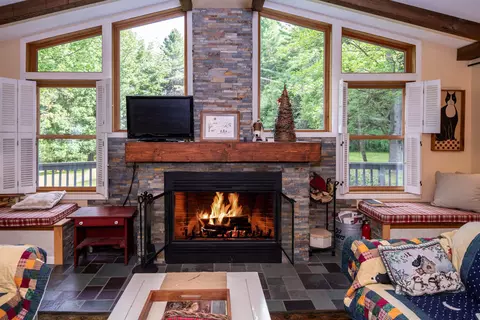 Living - 1545 E Hill Rd, Ludlow, VT 05149 photo 2 of 6