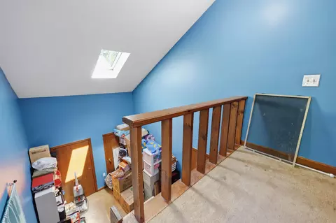 Entry Way - 10 Evergreen Dr, Hampstead, NH 03841 photo 4 of 6