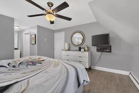 Bedroom - 9 Powder Mill Rd, Exeter, NH 03833 photo 3 of 7