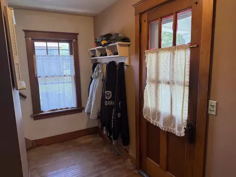 Entry Way - 185 Wall St, Springfield, VT 05156 photo 1 of 2