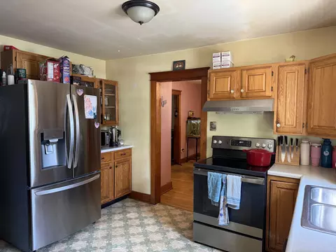 Kitchen - 185 Wall St, Springfield, VT 05156 photo 2 of 3